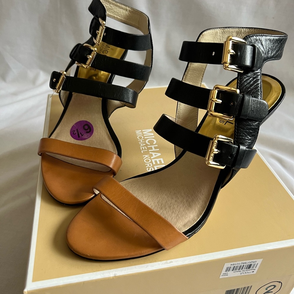 Michael Kors Black and Tan Women's Sandals - Picture 2 of 4